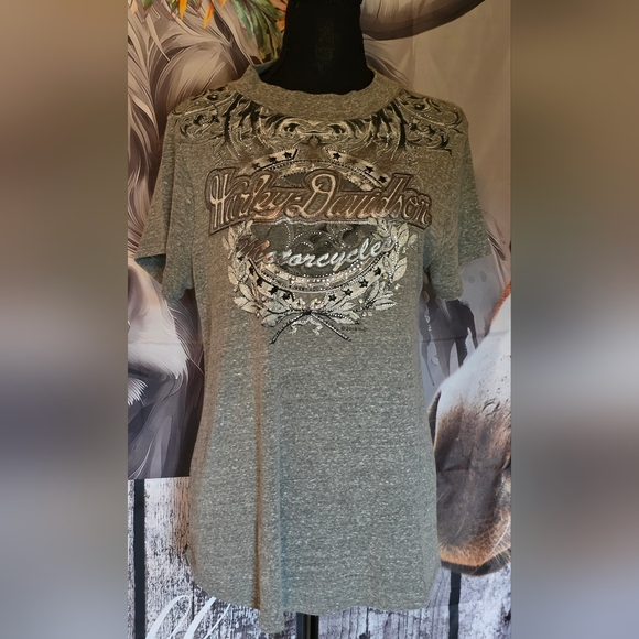 Harley-Davidson Tops - Harley-Davidson Women's Gray Graphic Tee